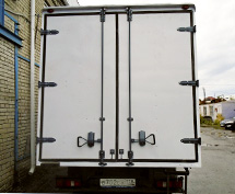 Изготовление распашных каркасных ворот и еврофургонов